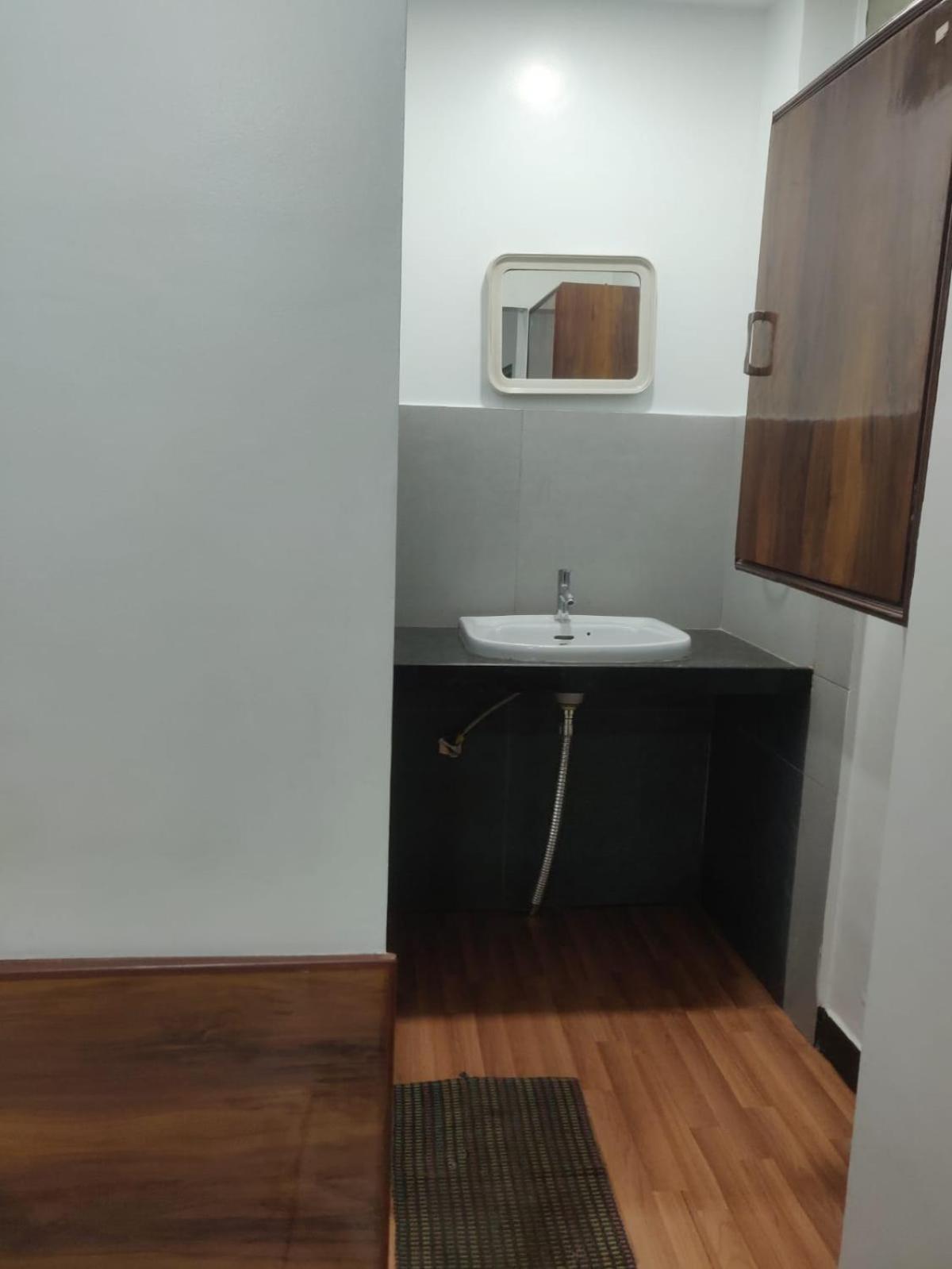 Hotel Parth Residency Kolhapur Esterno foto